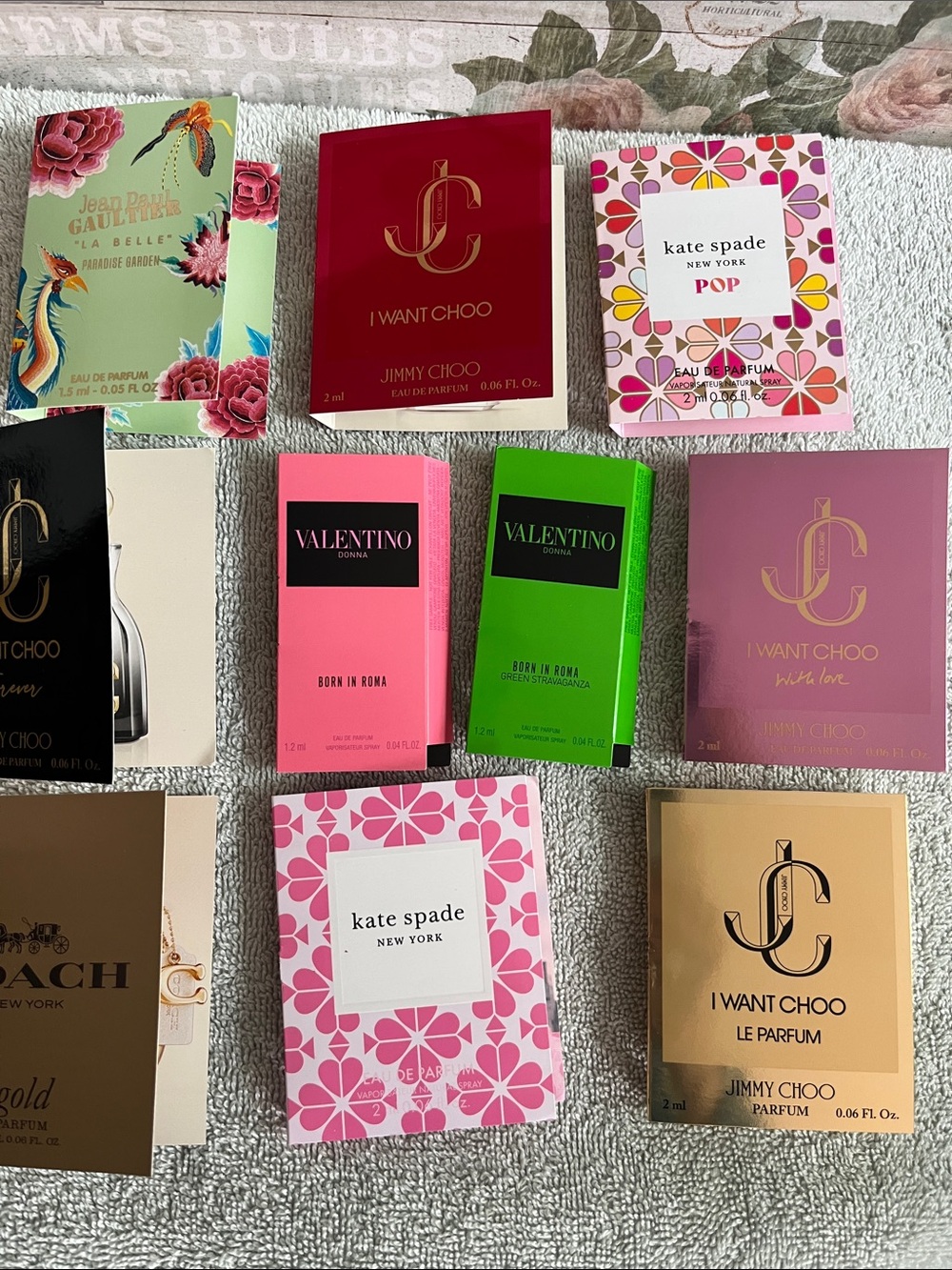 Assorted Designer Fragrance Sample Set — Colorful Box Collection - Picture 3 of 3
